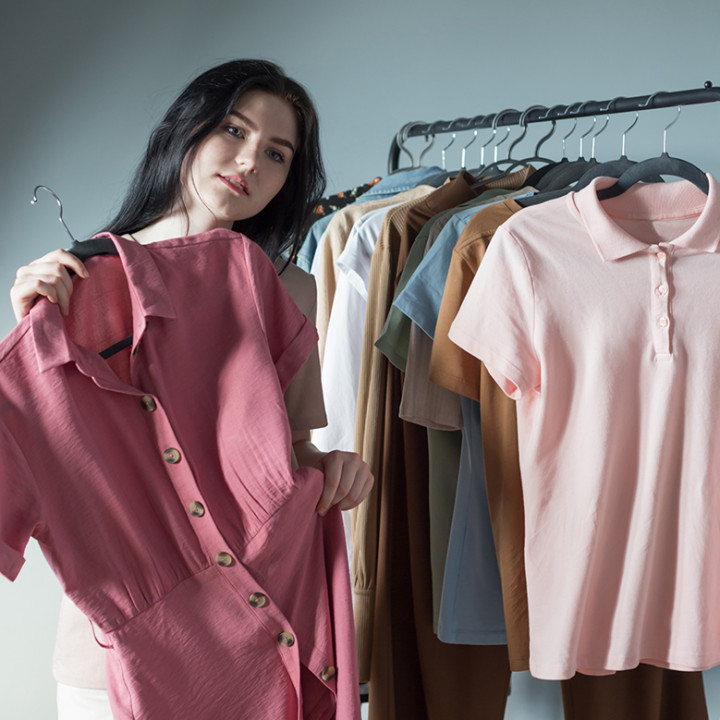 Mastering the Art of Color Coordination: How to Choose the Perfect Outfit Shades