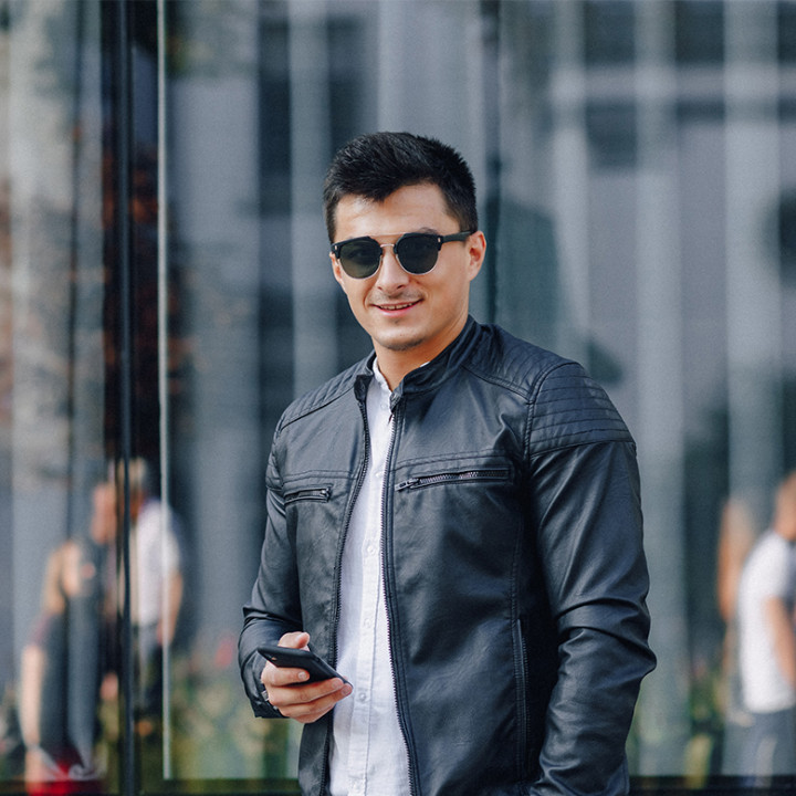 From Bold to Subtle: How to Mix and Match Colors for a Stunning Look